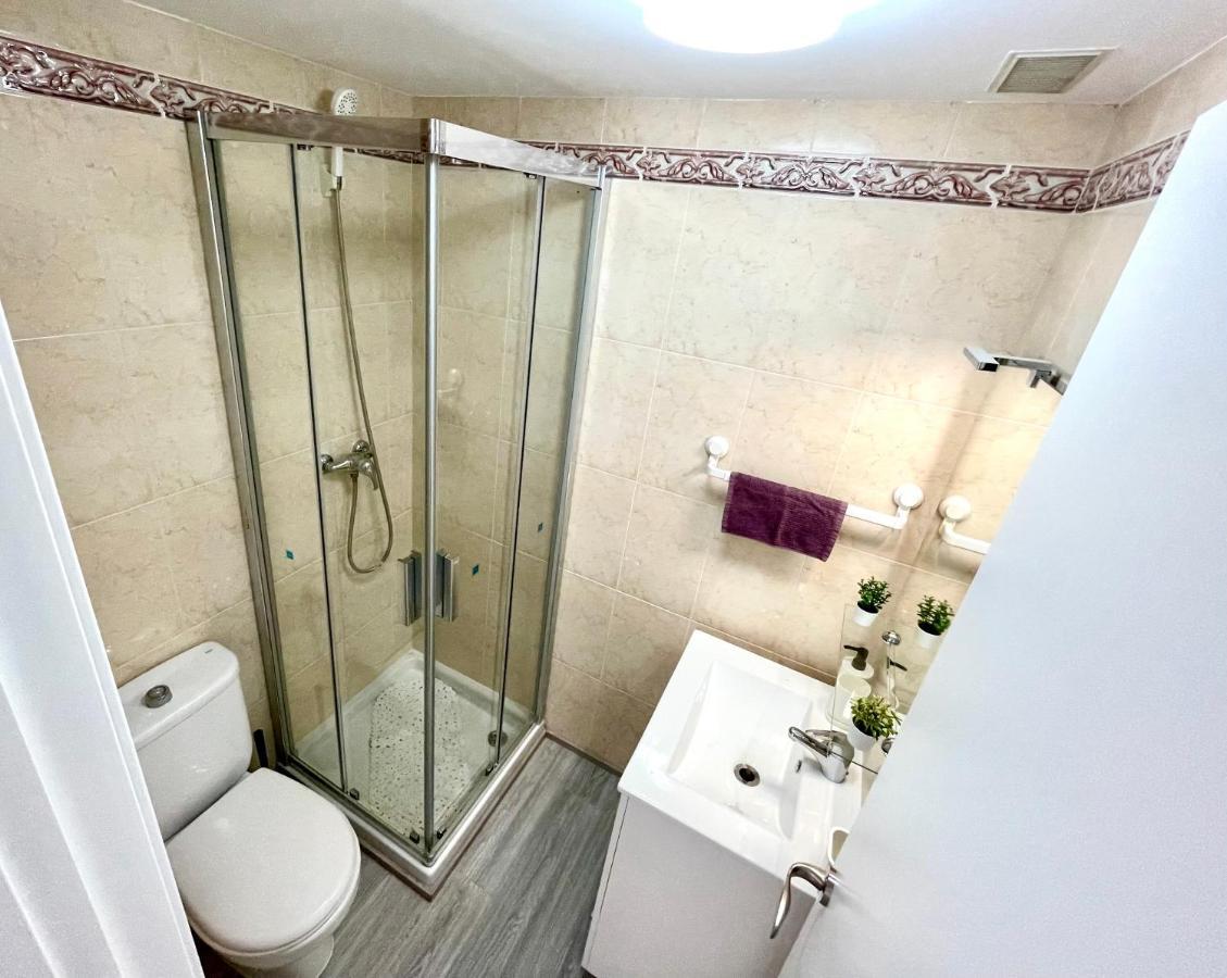 Moderno Piso De 3 Dormitorios En La Playa De Rincon De La Victoria Malaga Ngoại thất bức ảnh