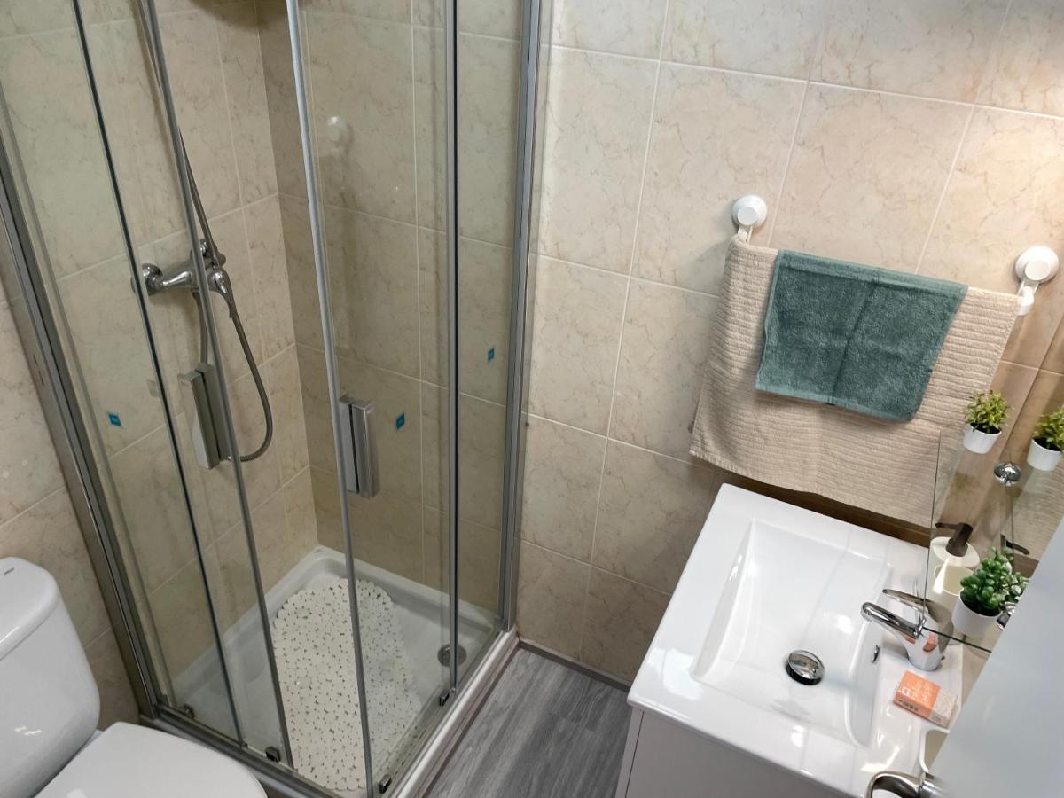 Moderno Piso De 3 Dormitorios En La Playa De Rincon De La Victoria Malaga Ngoại thất bức ảnh